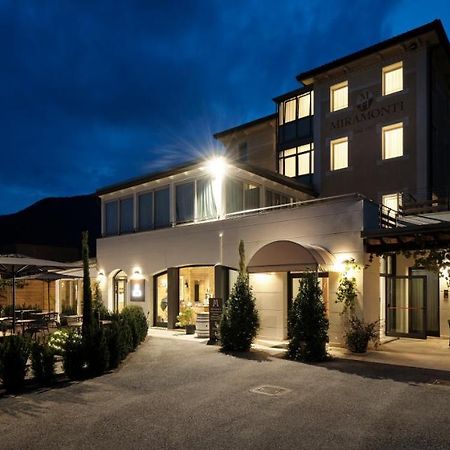 Hotel Miramonti Enoteca Pove del Grappa Exterior foto