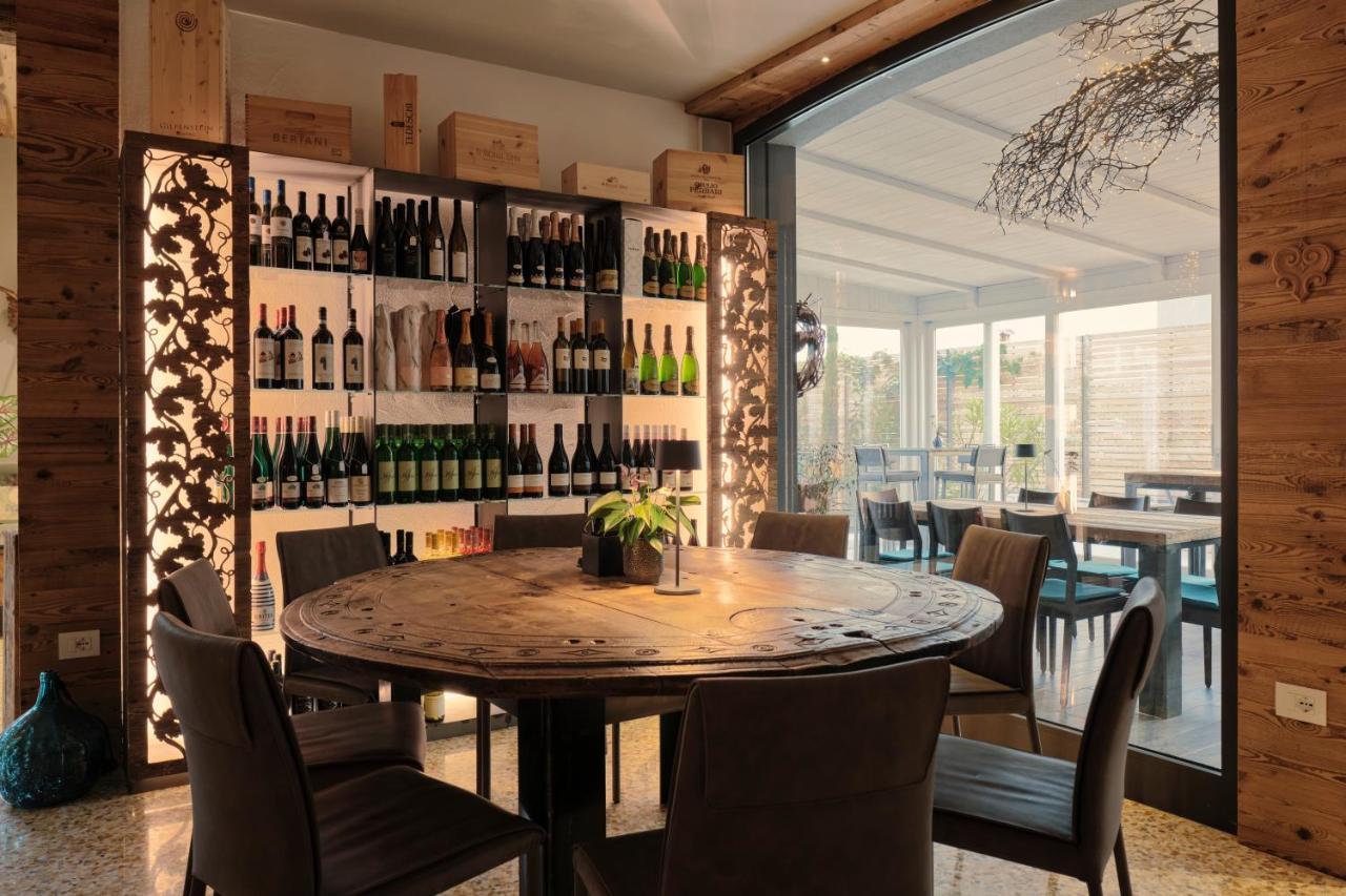 Hotel Miramonti Enoteca Pove del Grappa Exterior foto